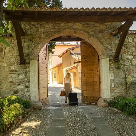 Eremus Relais-2